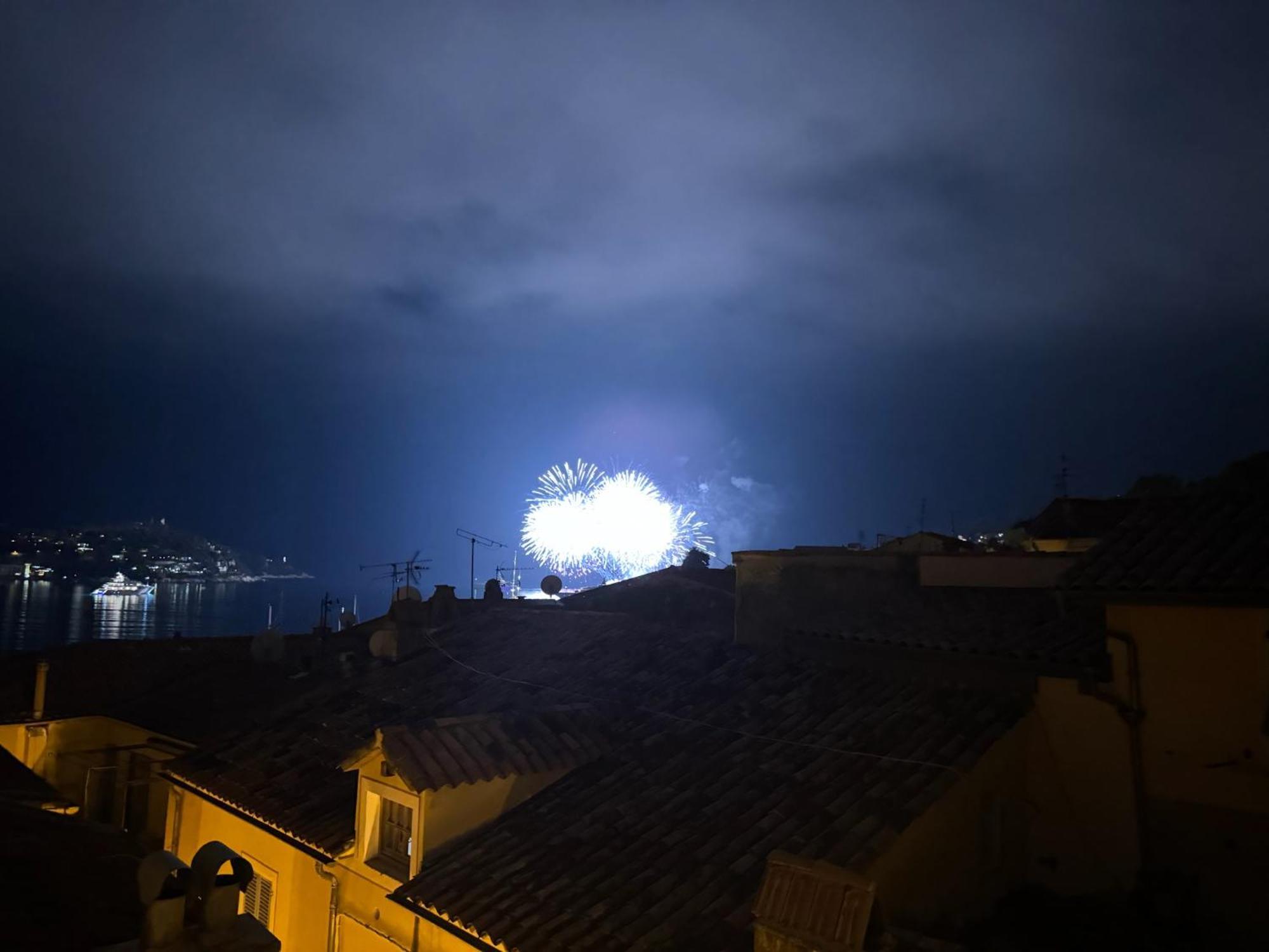 The Seaside Serenity - Calm & Charming Bay View Flat - Heart Of Villefranche Extérieur photo
