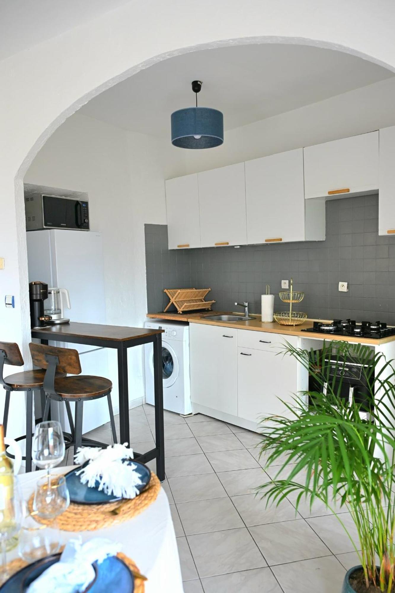The Seaside Serenity - Calm & Charming Bay View Flat - Heart Of Villefranche Extérieur photo